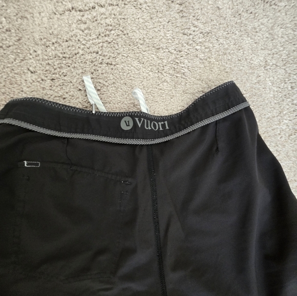 Vuroi Cruise Boardshort in Black Regular Fit size 28 - Picture 14 of 16